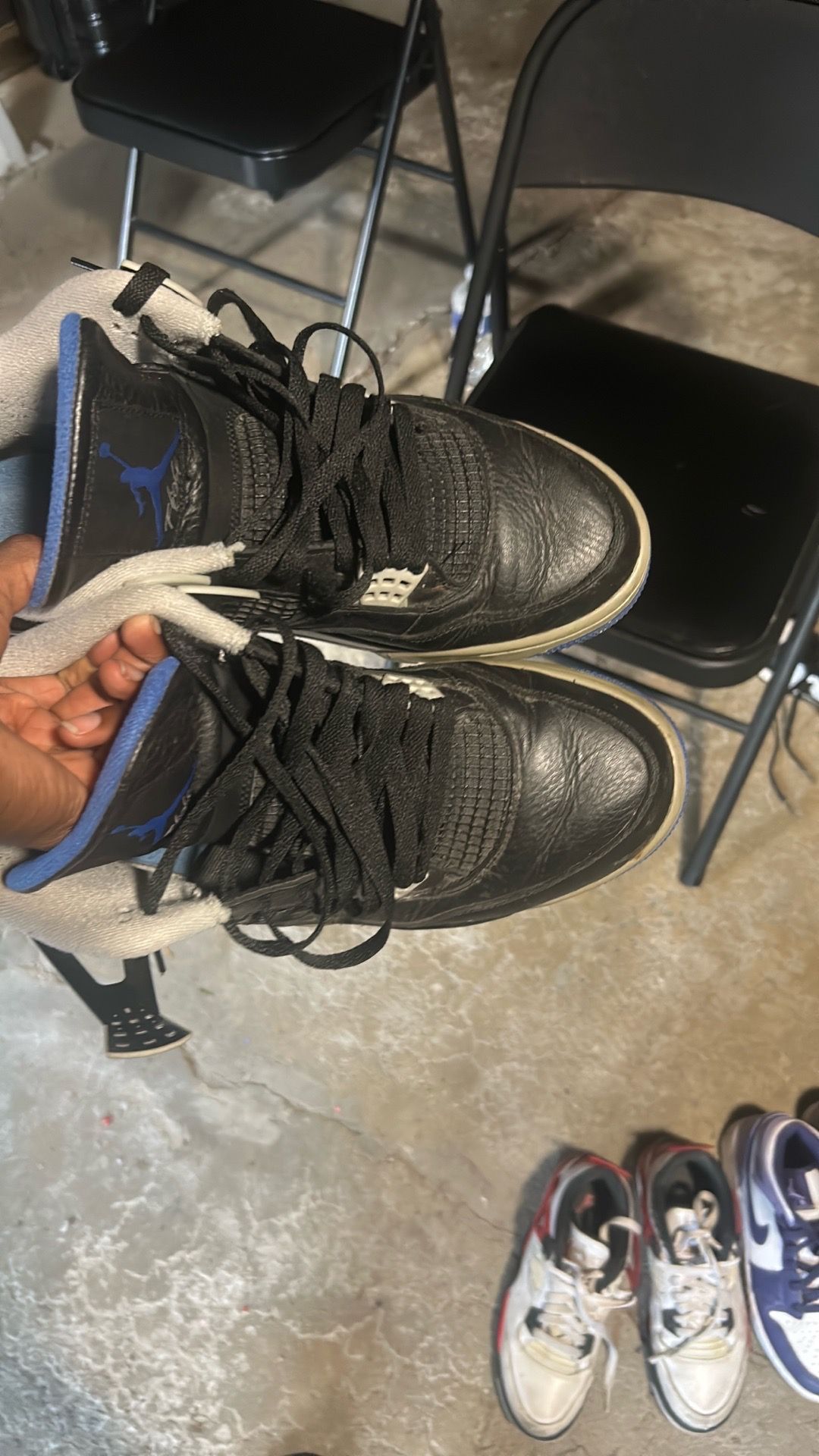 Jordan’s (taking offers and can be cleaned) - photo 2
