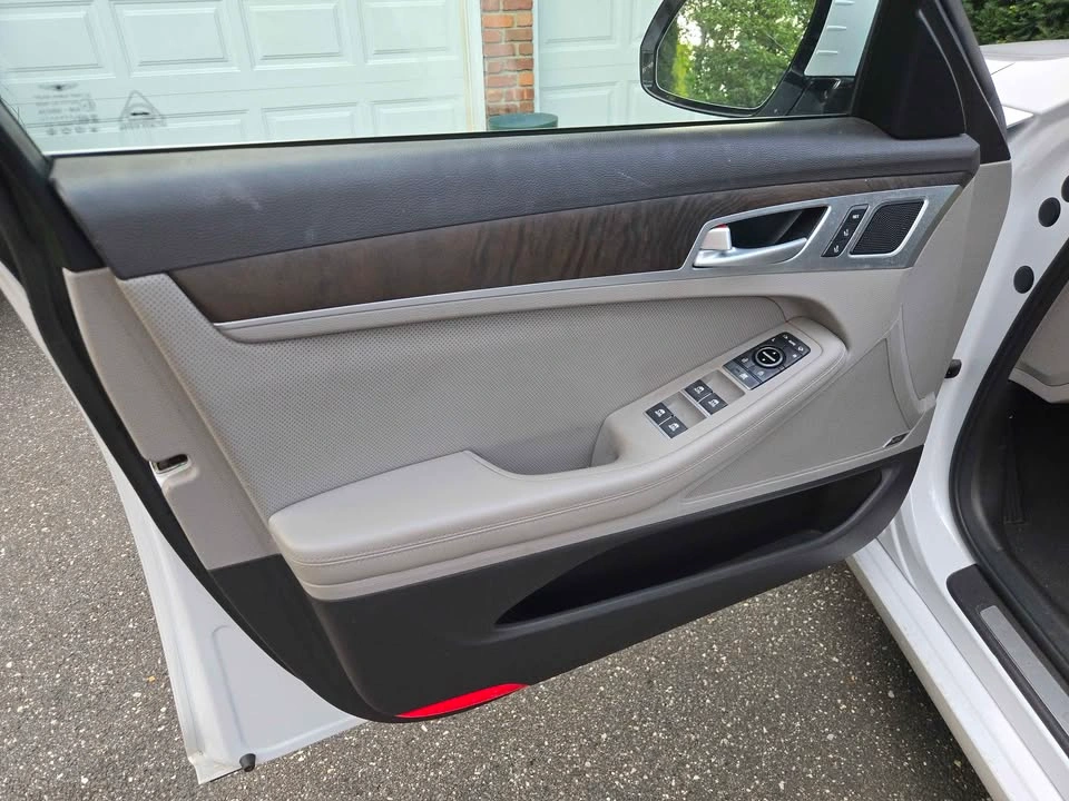 2017 Genesis G80 · 3.8 Sedan 4D - photo 5