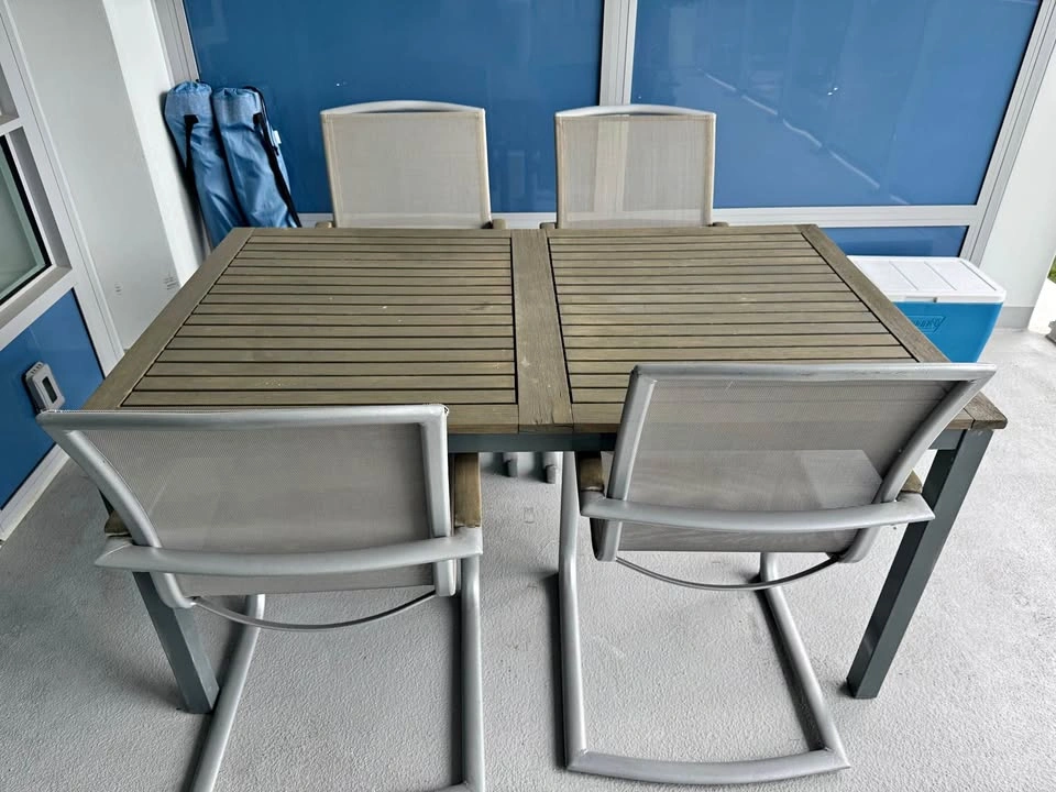 Patio Dining Set – Table + 4 Chairs