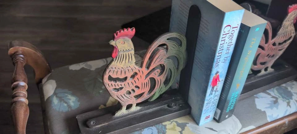 Vintage Cast Iron Rooster Bookends - photo 2