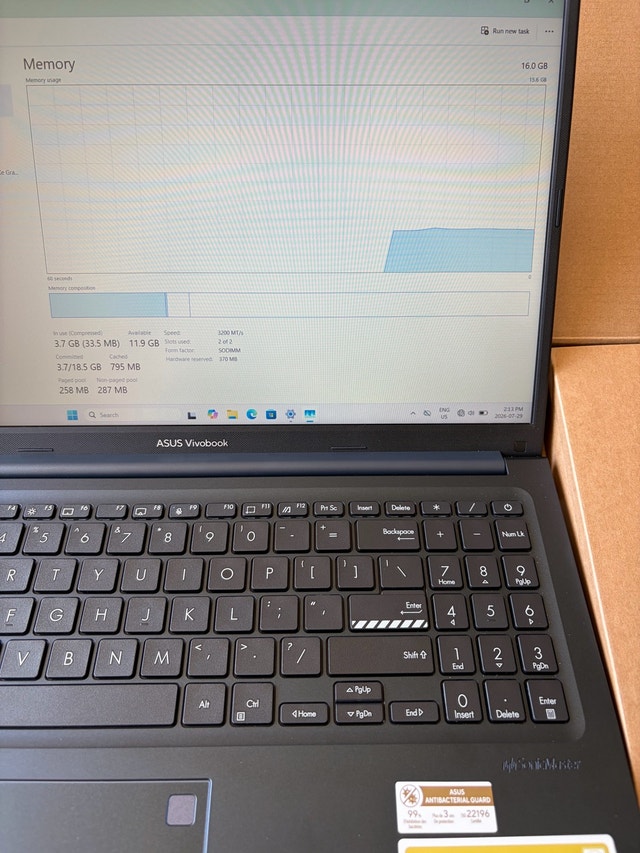 Asus Vivobook 15 Laptop Intel Core i7 16GB 1TB - photo 5