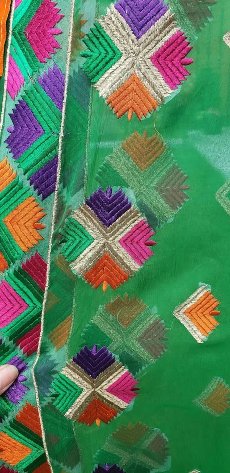 Punjabi Phalkari Dupatta - photo 2