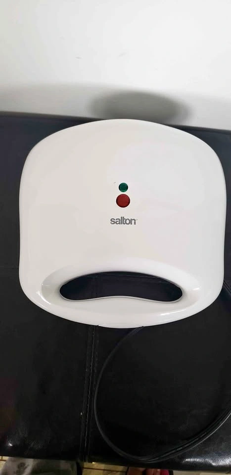 Sandwich Maker Grill
