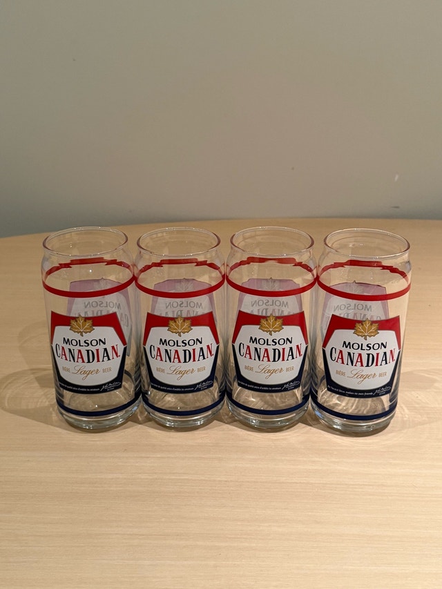 Molson Canadian Beer Glass Set