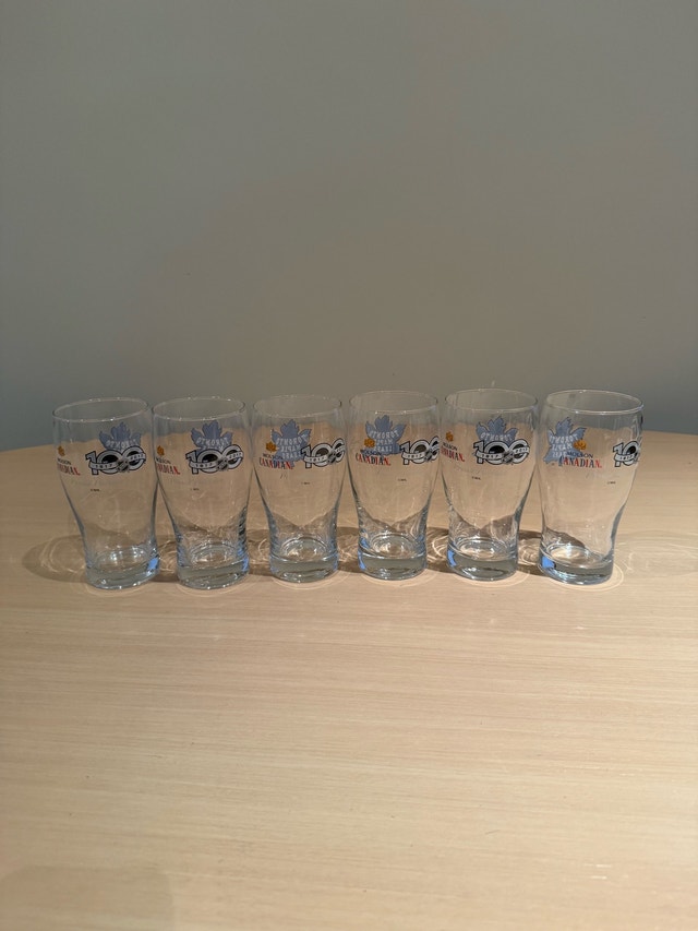 Toronto Maple Leafs Molson Canadian Beer Glasses - photo 2