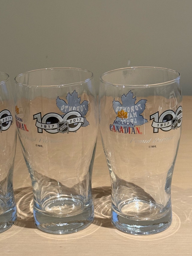 Toronto Maple Leafs Molson Canadian Beer Glasses - photo 4