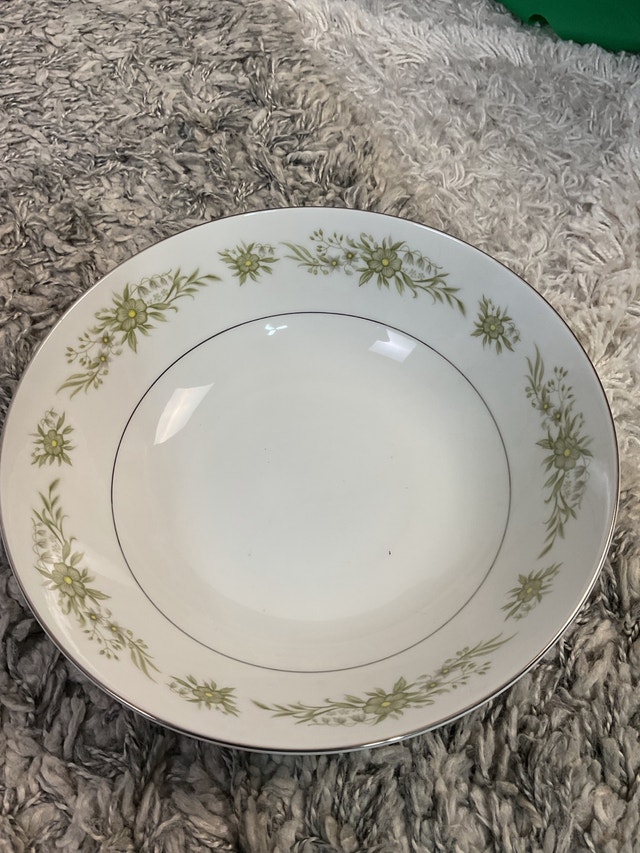 Premiere Fine China Sweet Hearts Dinnerware Set - photo 2