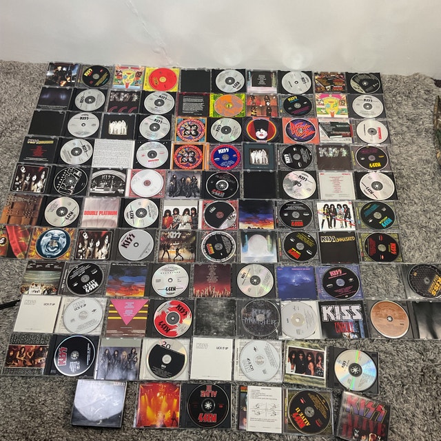 KISS Massive CD Collection 50+ - photo 4