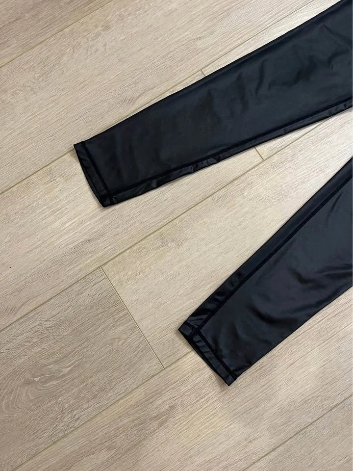 TNA Shiny Black Leggings - photo 3