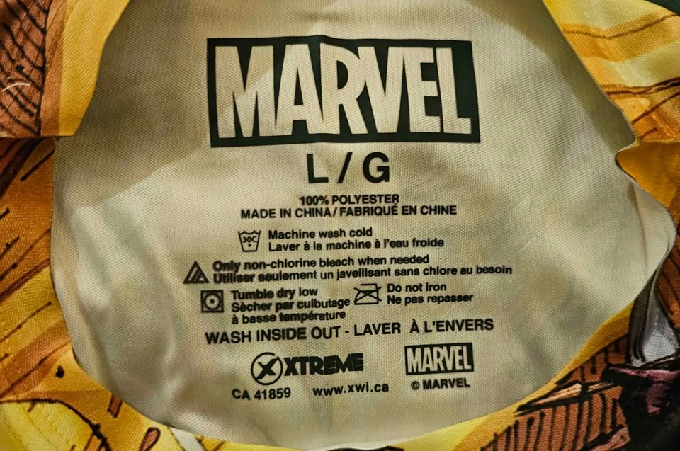 RARE NWT Marvel Avengers All-Over Print Comic T-Shirt - Men's La - photo 3