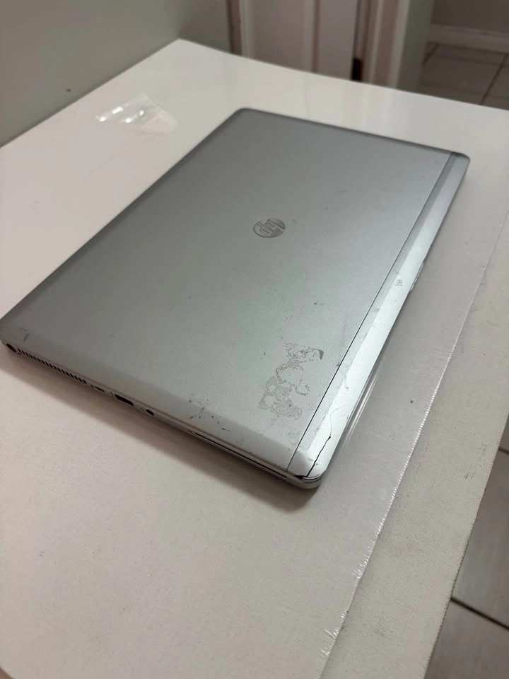 HP Elitebook 9480M - i5 4th Gen, 4GB RAM, 180GB SSD - photo 2