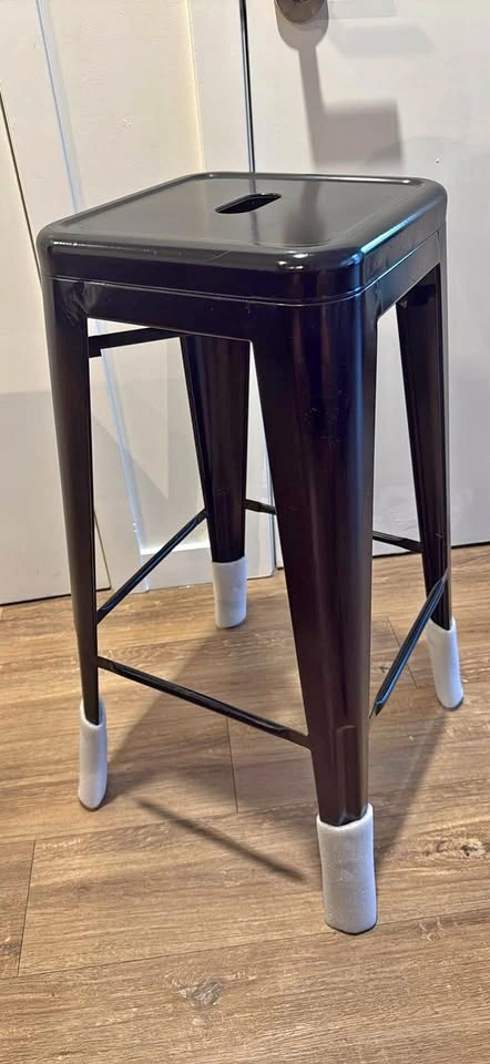 Metal stool 30” black