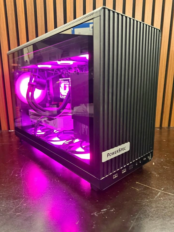 Gaming PC | 5060 TI | Ryzen 7500X3D | DDR5