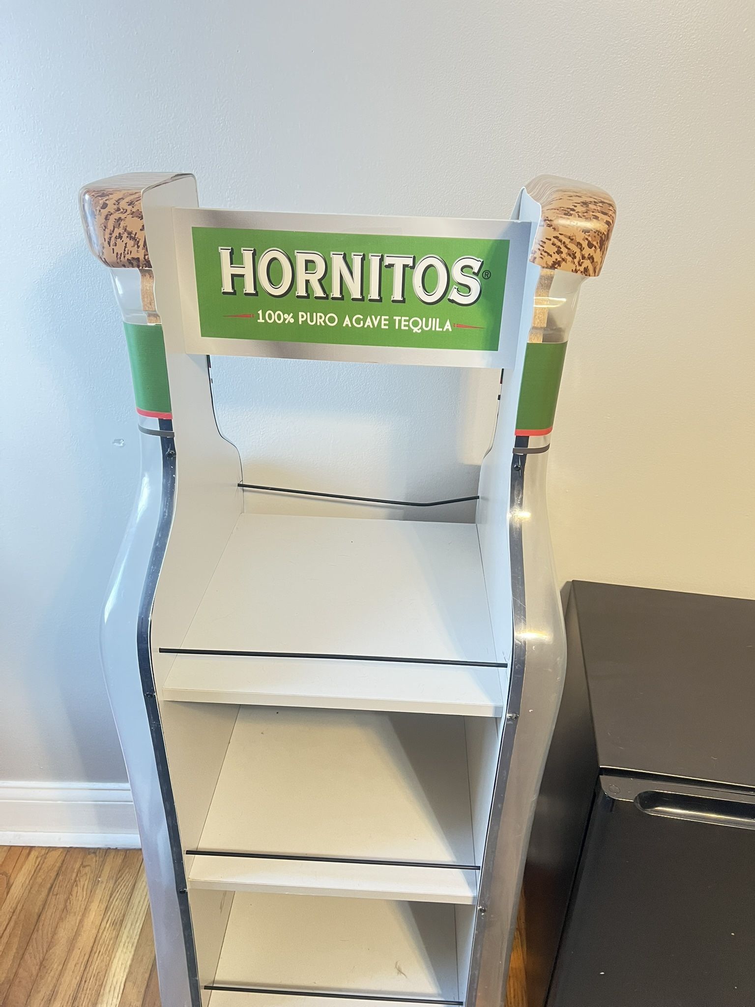 Hornitos Stand