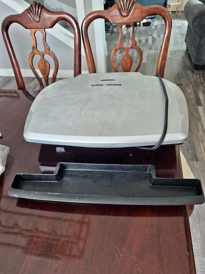 George Foreman grill $10