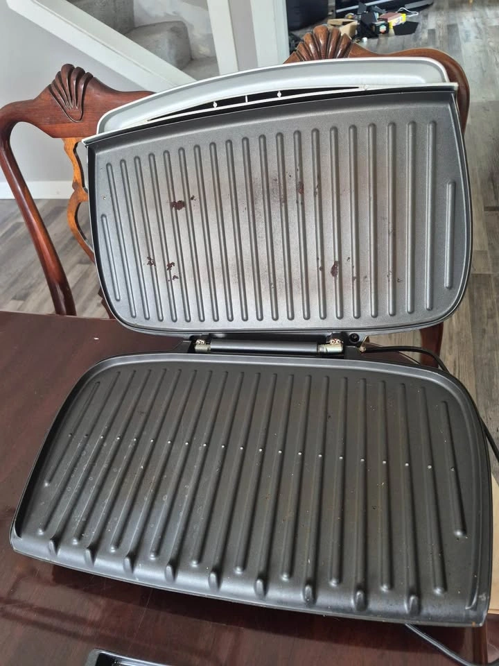 George Foreman grill $10 - photo 2