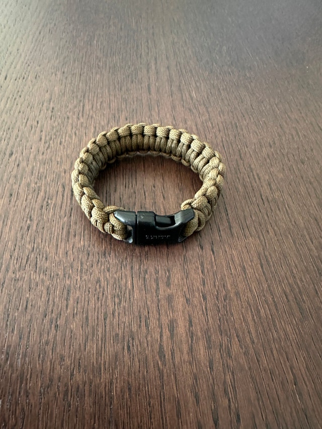 CRKT Paracord Saw Bracelet - photo 2