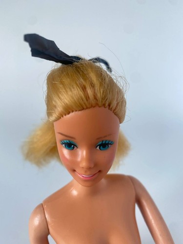Vintage Mattel Barbie Doll 1966 Philippines Blonde Ponytail - photo 5