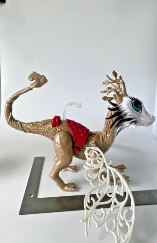 Ever After High Apple White Dragon Braebyrn 2015 - photo 2