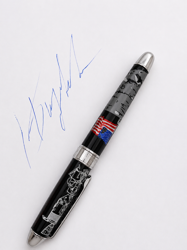 ACME Rocket Hero Buzz Aldrin Limited Edition Rollerball Pen - photo 4