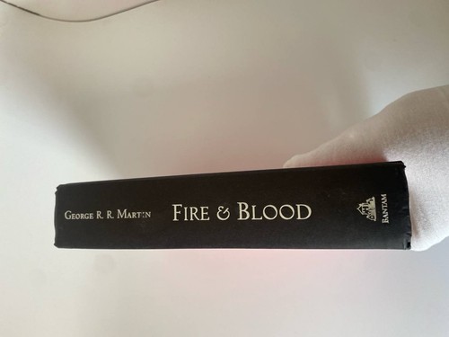 Fire & Blood George R.R. Martin 2018 1st Edition 1st Printing - photo 2