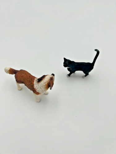 Schleich St Bernard Dog & Black Cat Retired Animal Figures - photo 2