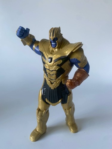 Marvel Avengers Infinity War Thanos Electronic Light Up Gauntlet