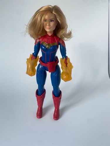 Hasbro Marvel Captain Marvel Cosmic Super Hero Doll 11.5"