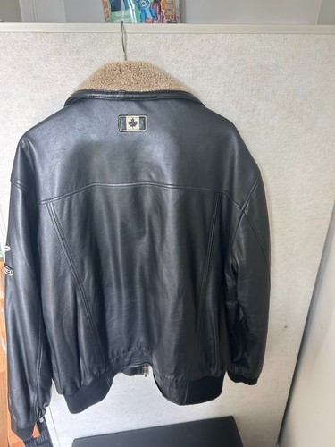 Chevrolet Camaro Genuine Leather Bomber Jacket XL VIN Plate - photo 3