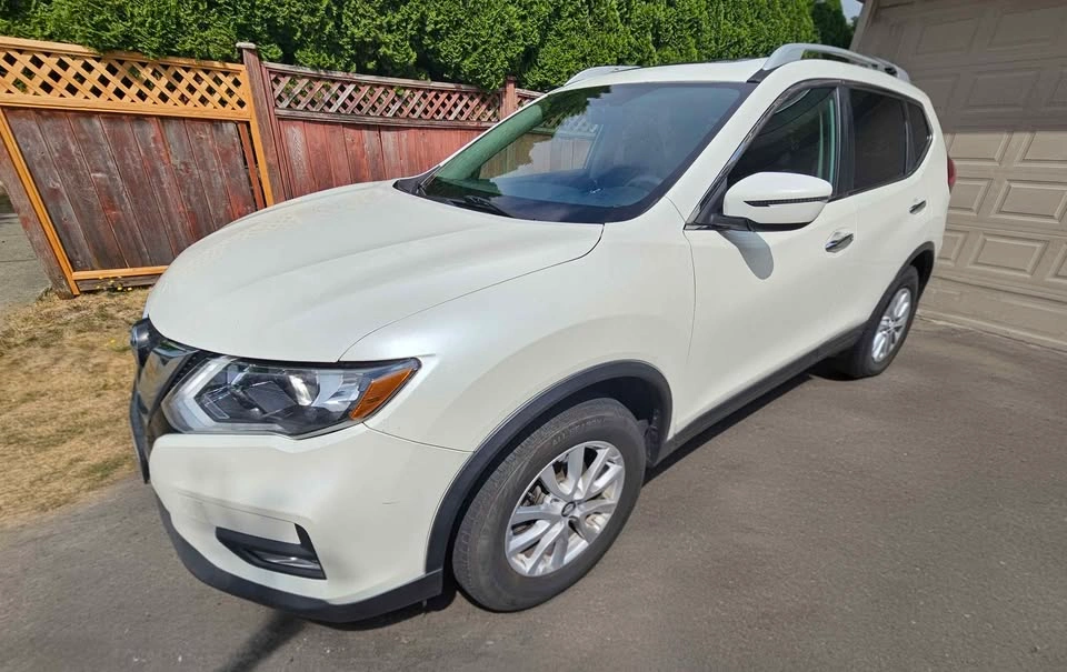 2017 Nissan Rogue - photo 5