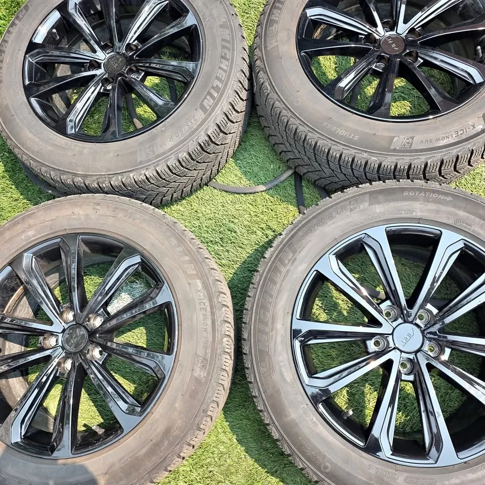 235/60/18 Michelin winter tires with ART alloy rims 5x120