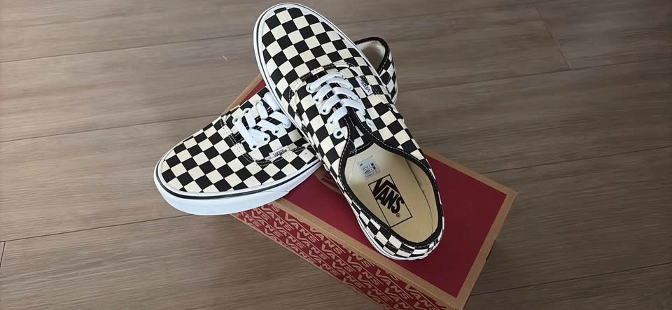 BNIB Vans Authentic Primary Check Black/White - photo 2