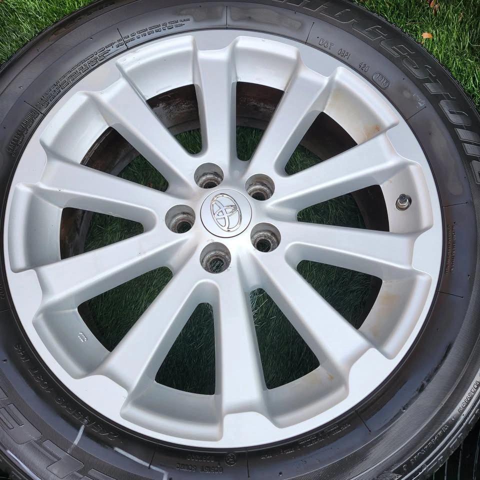 19 inch toyota oem alloy rims - photo 5