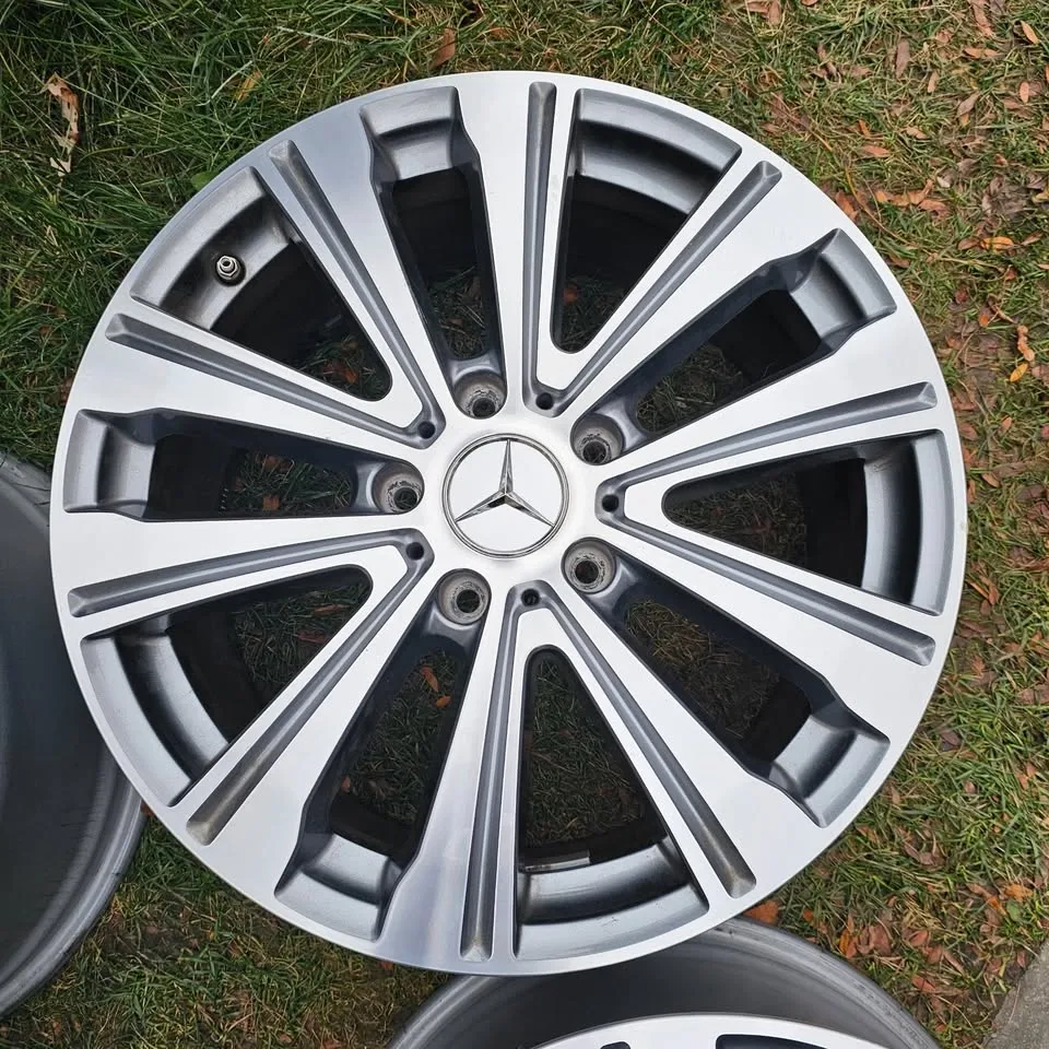 19 inch Mercedes Benz OEM rims 5x130 like new - photo 3