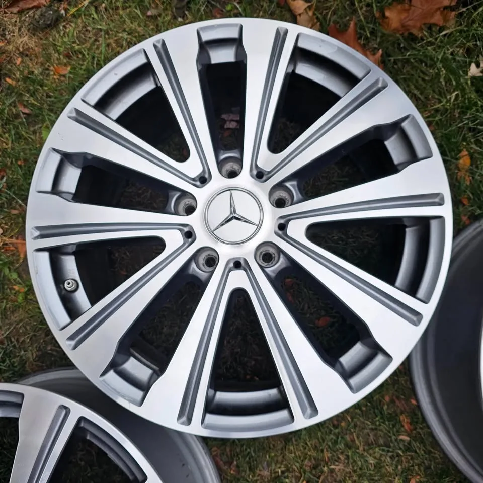 19 inch Mercedes Benz OEM rims 5x130 like new - photo 4