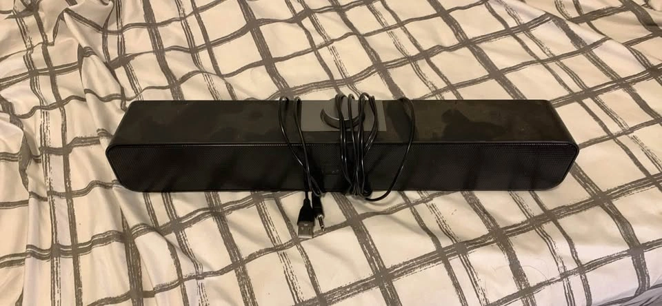 Speaker bar for computer/small desk