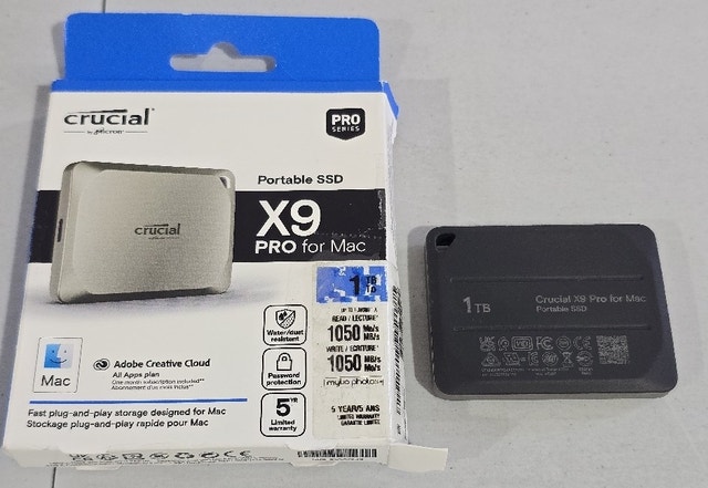 1TB Crucial X9 Pro Portable SSD - photo 3