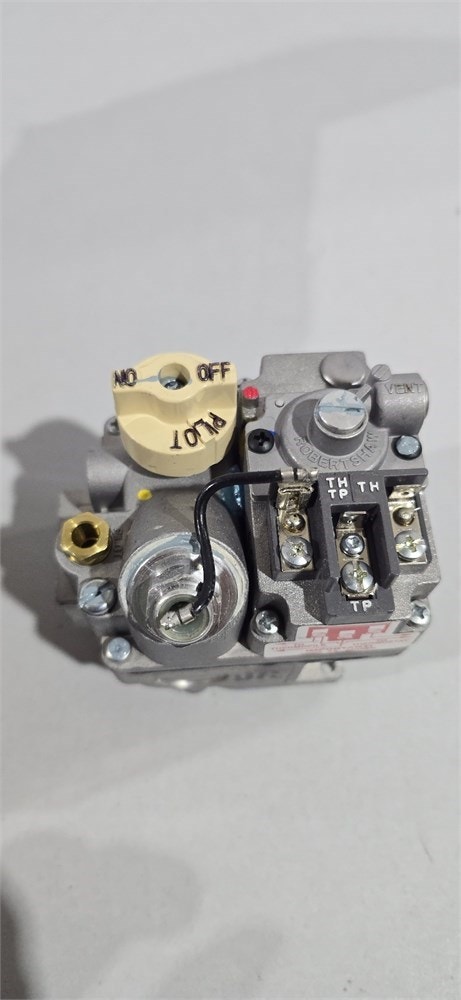 ClimaTek Replacement Gas Valve 343-701-400 for Robertshaw - photo 3