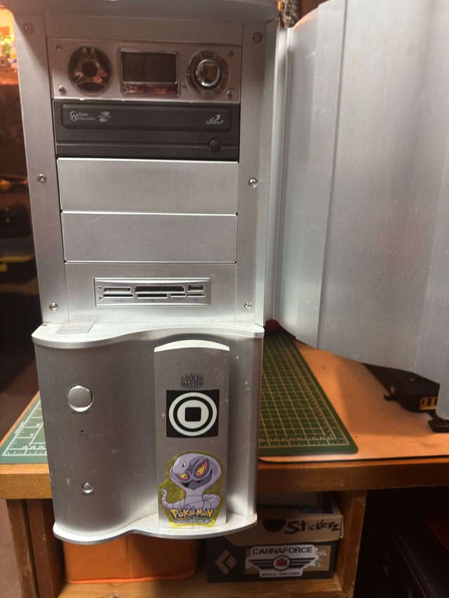 Coolermaster Wavemaster Solid Aluminium PC case - RARE - photo 2
