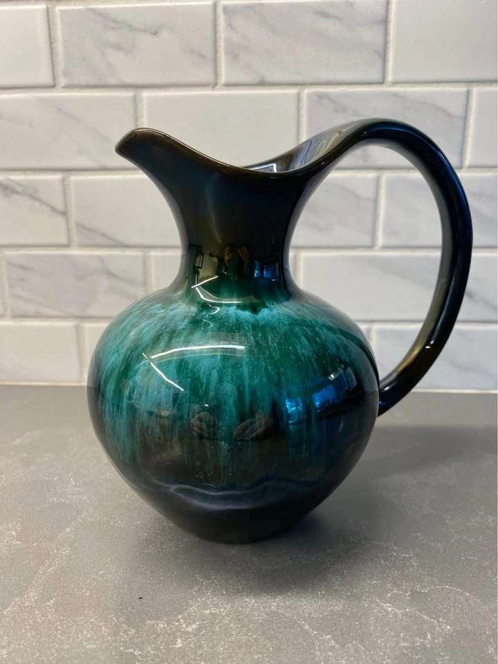 Blue Mountain Pottery Pitcher - photo 2