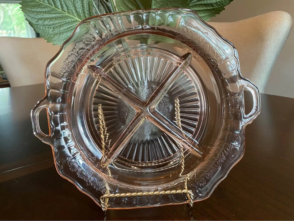 Pink Depression Glass Divided Relish Dish - photo 2