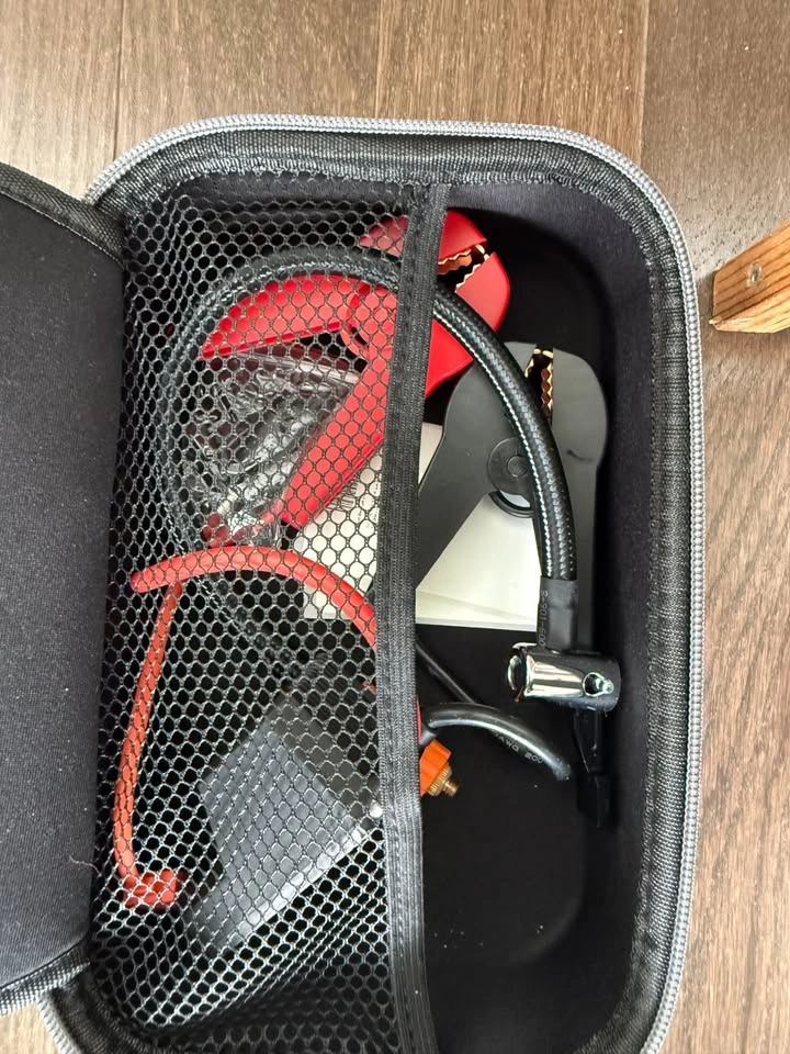 Gillaway 4-in-1 Jump Starter & Air Compressor - photo 3