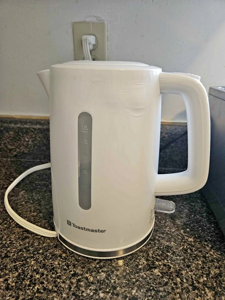 Toastmaster Electric Kettle