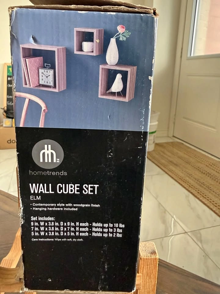 Modern Wall Cube Shelf Set – Set of 3 – Brand New