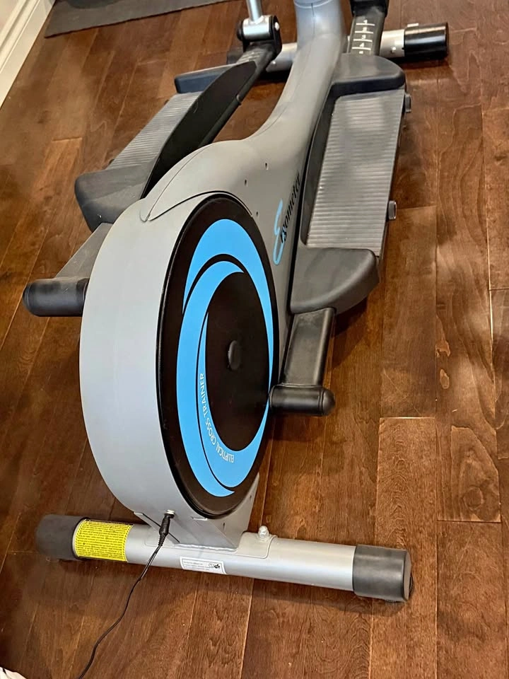 Elliptical trainer