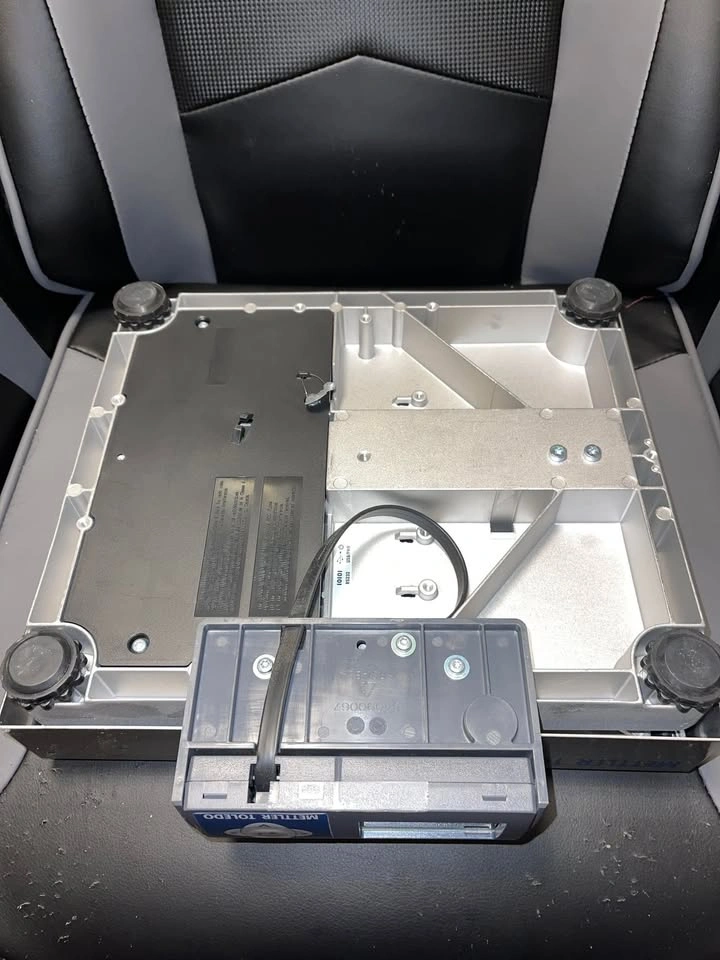 METTLER TOLEDO BC 150 POUND SHIPPING SCALE POWER - photo 5