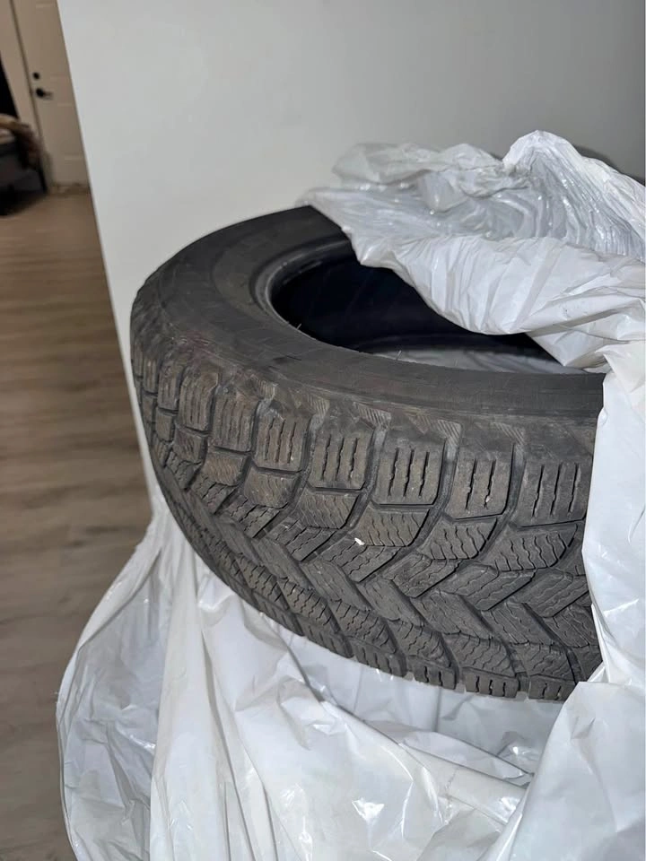 Michelin winter Tires 205/60/16 (Set of 4)