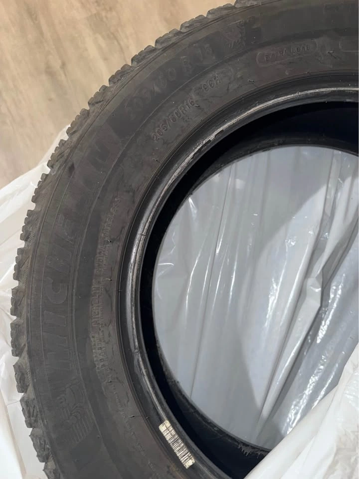 Michelin winter Tires 205/60/16 (Set of 4) - photo 2