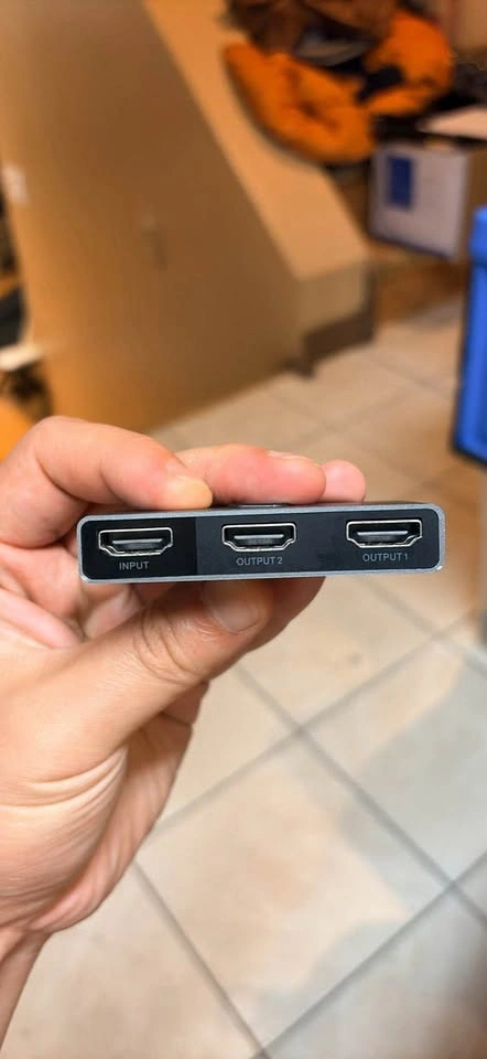 Baseus Matrix HDMI Switcher (2in1/1in2) CAHUB-BC0G - photo 2
