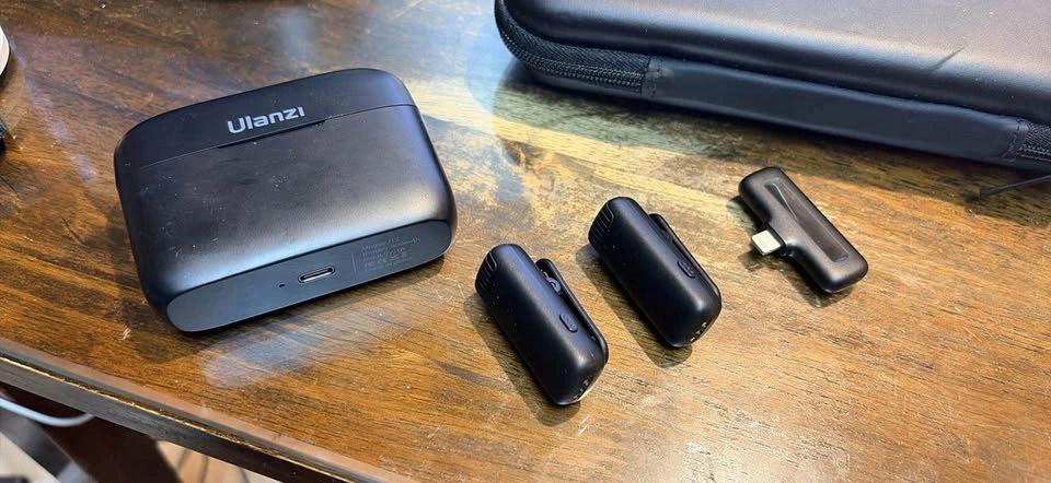 Ulanzi Wireless Microphone System - photo 2
